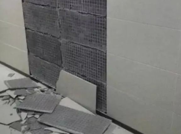 金坛瓷砖空鼓维修公司分享下金坛墙砖松动维修的知识
